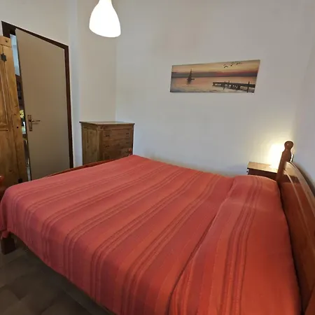 Appartamento L03 - Grazioso Bilocale Con Giardino E Posto Auto *