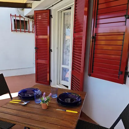 L03 - Grazioso Bilocale Con Giardino E Posto Auto Appartamento Marcelli