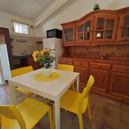 Appartamento L03 - Grazioso Bilocale Con Giardino E Posto Auto