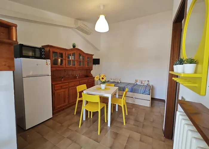 Appartamento L03 - Grazioso Bilocale Con Giardino E Posto Auto Marcelli