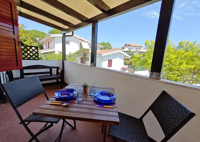 L03 - Grazioso Bilocale Con Giardino E Posto Auto *